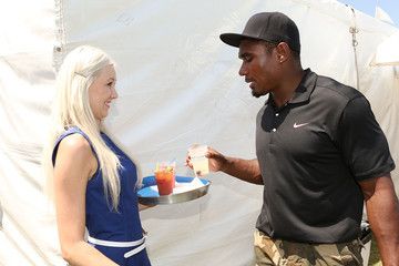 Who is Quentin Jammer dating? Quentin Jammer girlfriend, wife