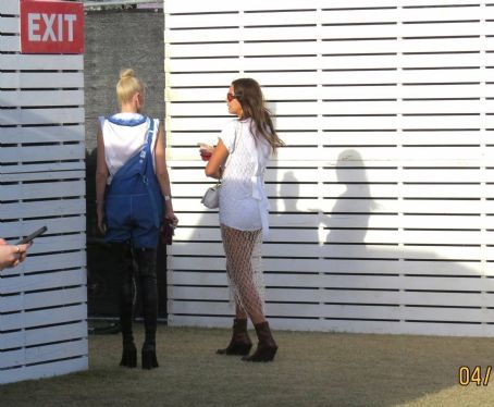 Irina Shayk – Seen with friends at Coachella 2022 in Indio