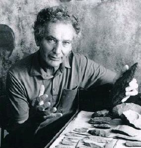 Peter Beaumont (archaeologist)