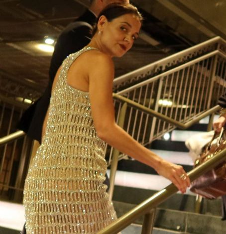 Katie Holmes – Arrives at CFDA Fashion Awards New York