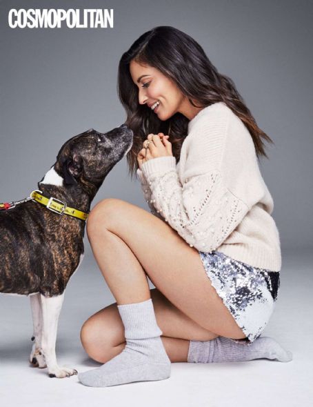 Olivia Munn for Cosmopolitan UK Magazine (December 2018) - FamousFix