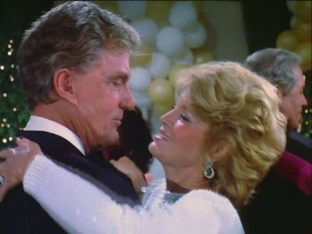 Hollywood Wives - Robert Stack, Angie Dickinson