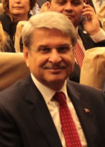 Aytun Çıray