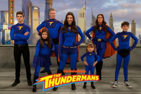 Kira Kosarin as Phoebe Thunderman in The Thundermans - FamousFix.com post