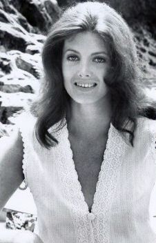 Gayle Hunnicutt 