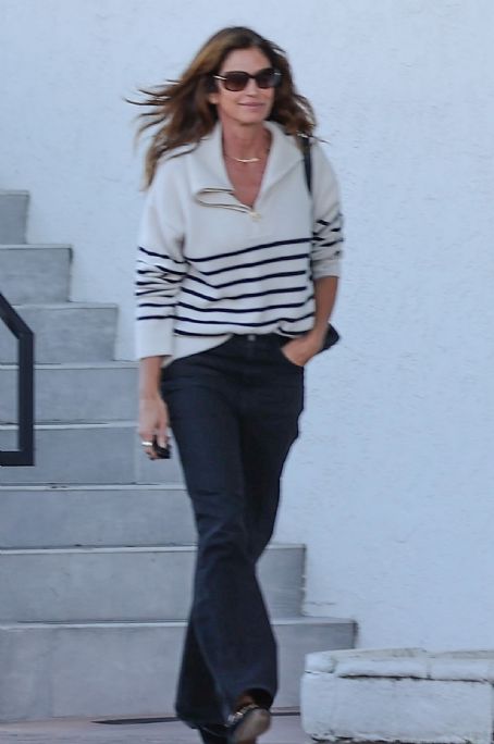 Cindy Crawford Is Effortlessly Chic In A Half Zip Jacket And Jeans As She Leaves An Office 6785