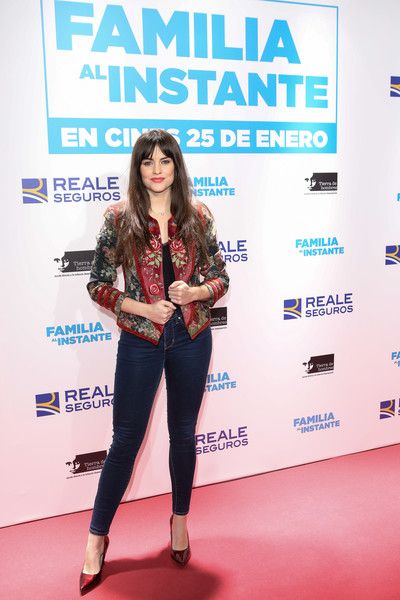 Cristina Abad- 'Familia Al Instante' Madrid Premiere - FamousFix