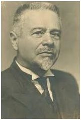 Nahum Slouschz
