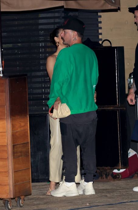 Cara Santana – Steps out for a dinner date at Nobu in Malibu