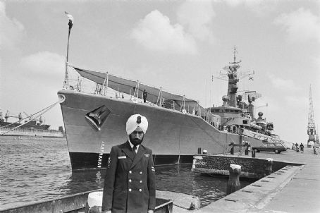 Nilgiri-class frigate (1972)