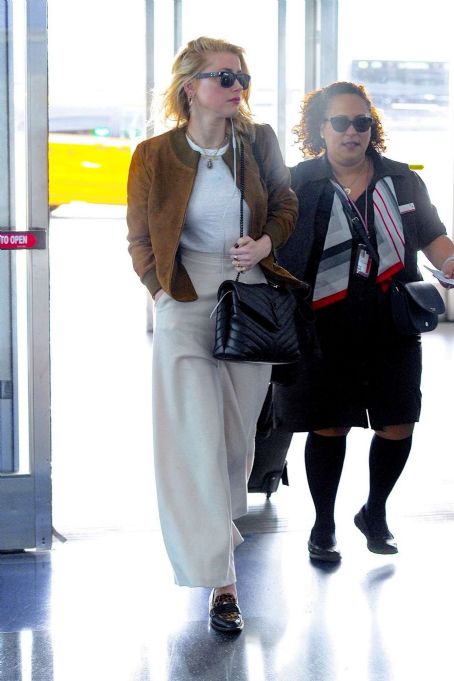 Amber Heard – Arriving at JFK Airport in New York | Amber Heard Picture