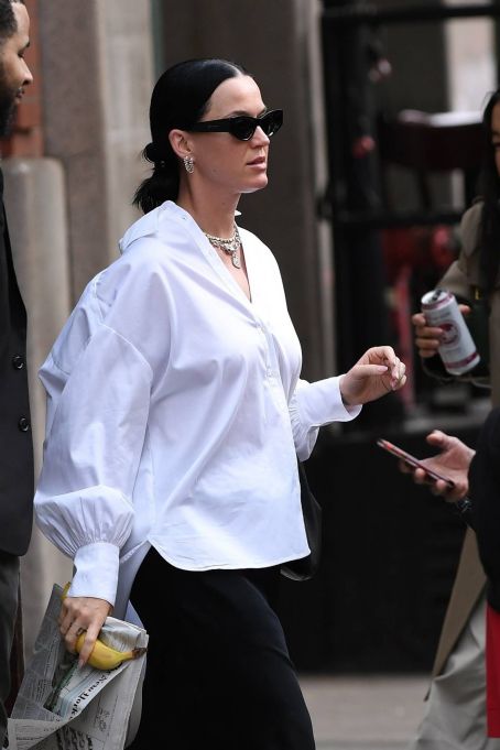 Katy Perry – In an oversized dress shirt in New York