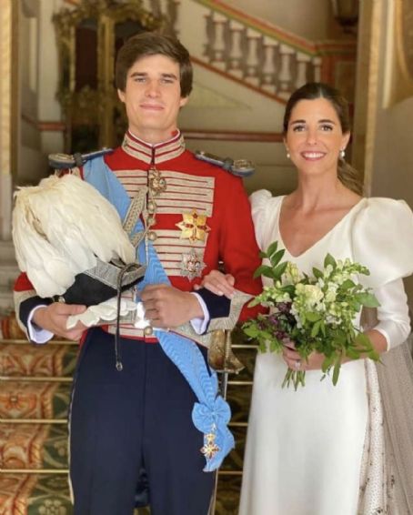 Carlos Fitz-James Stuart, 22nd Count of Osorno and Belen Corsini ...