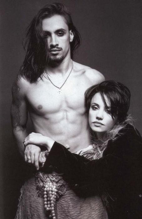 Nuno Bettencourt - Wikipedia