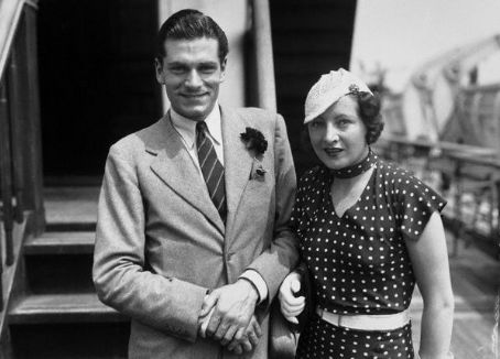 Laurence Olivier And Jill Esmond Photos, News And Videos, Trivia And 