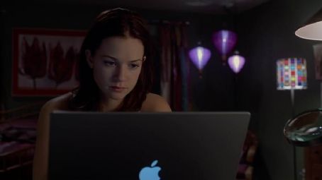 Final Destination 2 - A.J. Cook