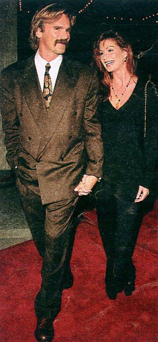 Richard Dean Anderson and Lisa Marie