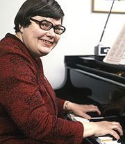 Eva Knardahl