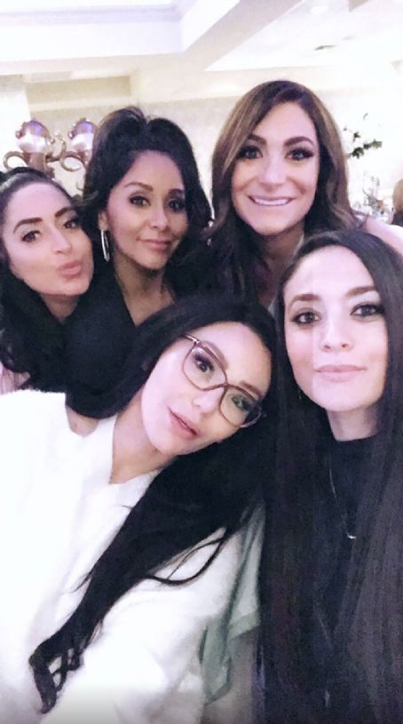 Sammi 'Sweetheart' Giancola Reunites with Jersey Shore Cast for Deena Cortese's Baby Shower