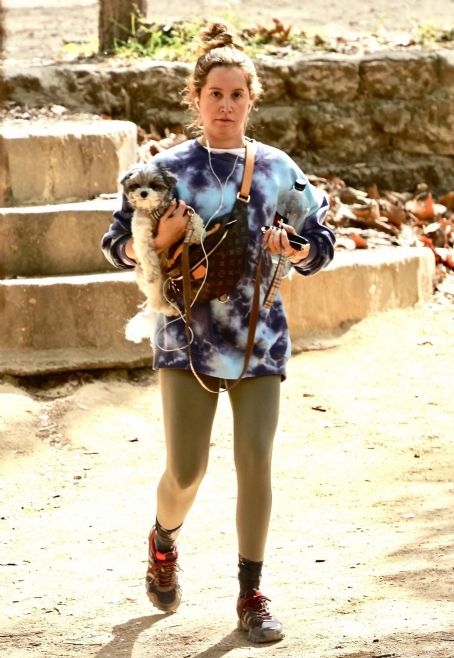 Ashley Tisdale – Seen with her pooch in Los Feliz