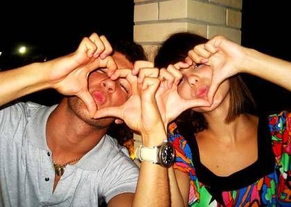 Alexandre Pato and Stephany Brito