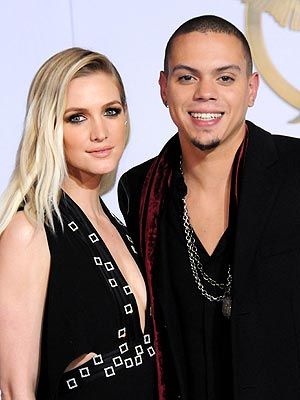 Ashlee Simpson and Evan Ross Are Having a Girl!