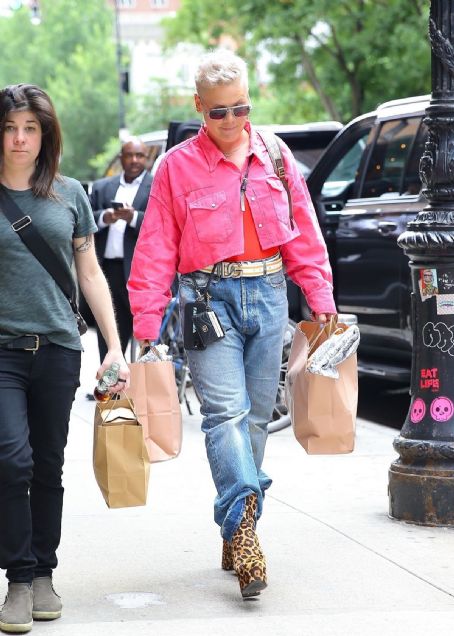 Pink  Arrives at Greenwich Hotel in New York 06/23/2022