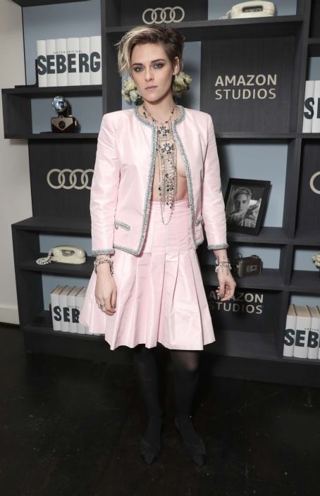 Kristen Stewart – Posing at ‘Seberg’ Special Film Screening in Los