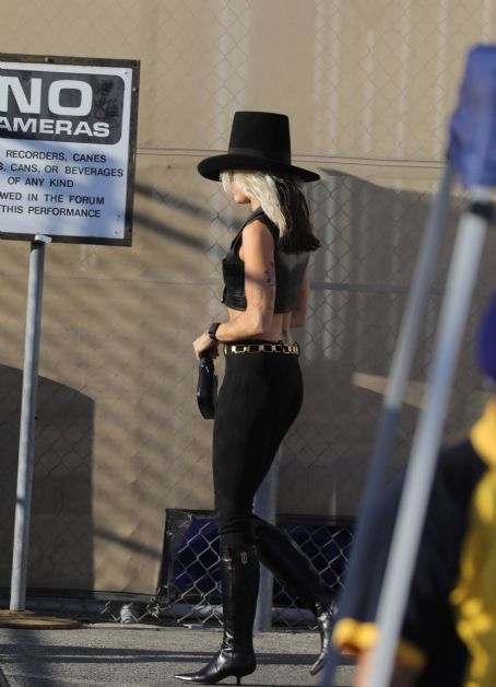 Miley Cyrus – Taylor Hawkins Tribute Concert at The Kia Forum in Inglewood