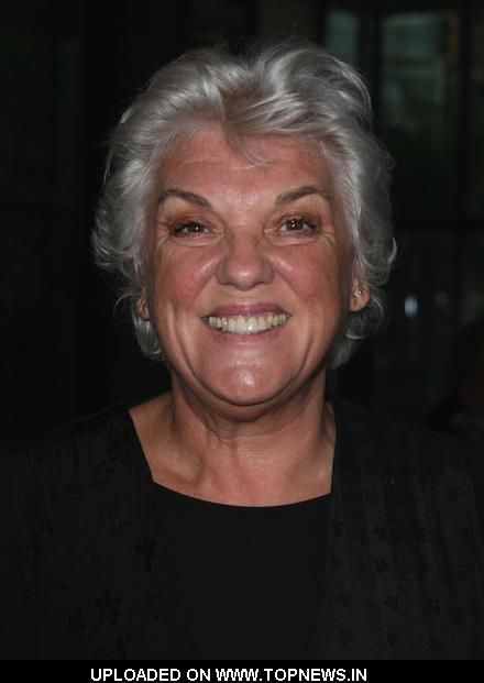 Who is Tyne Daly dating? Tyne Daly boyfriend, husband