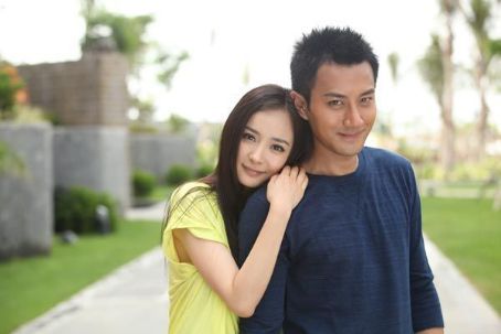 Yang Mi and Hawick Lau