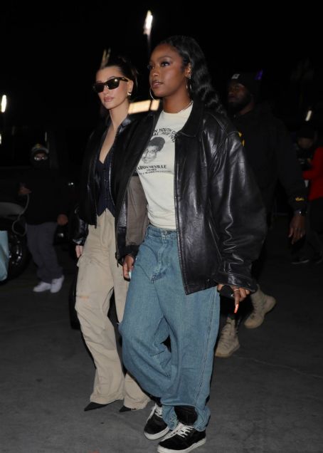 Hailey Bieber – With Justine Skye at the Lakers game at the Crypto.com Arena in LA