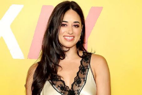 'Roswell, New Mexico' Star Jeanine Mason Is Engaged: 'Always Knew I'd Find You in New York, Fiancé'