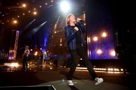 Def Leppard performs at the 2019 Rock & Roll Hall Of Fame Induction Ceremony - Show at Barclays Center on March 29, 2019 in New York City