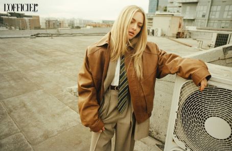 Amanda Seyfried – Cameron McCool for L’Officiel USA (March 2025)