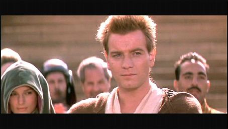 Ewan McGregor in Twentieth Century Fox's action movie Star Wars Episode ...