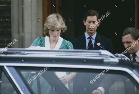 Prince Charles and Princess Diana leaving Saint Mary's Hospital after ...