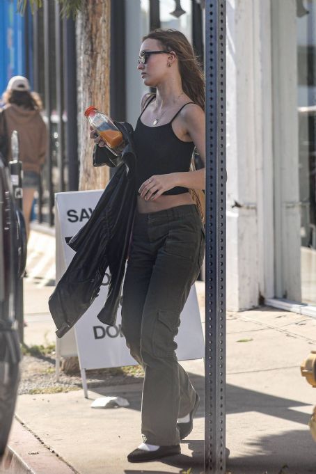Lily-Rose Depp – Shopping at Reformation Vintage on Melrose Ave in West