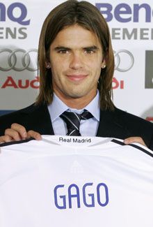 Fernando Gago - FamousFix