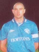 Tony Hall (footballer born 1969)