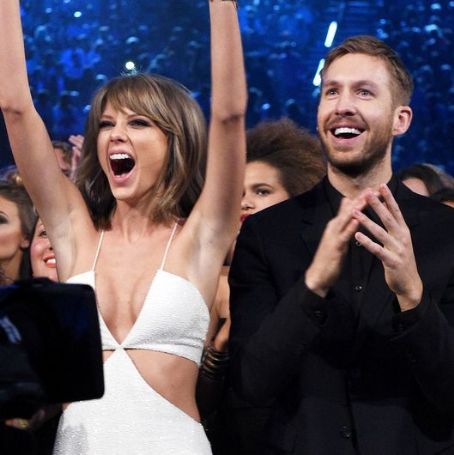 Taylor Swift says ‘I Love You’ to Calvin Harris at L.A. concert finale