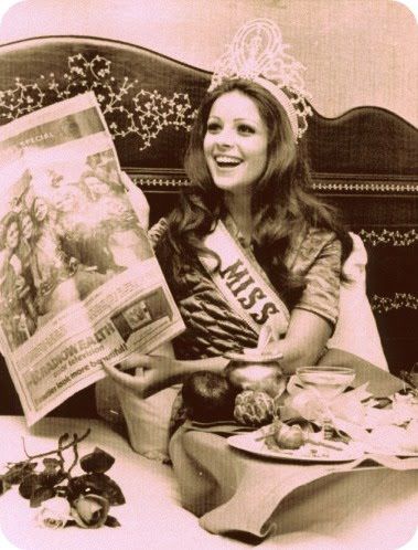 Amparo 1974 miss munoz universe Miss Universe