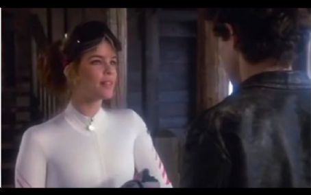 Alexandra Paul as Bobbie in Just the Way You Are (1984)