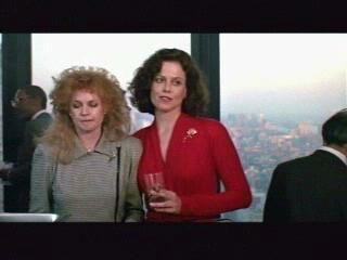 Working Girl's Tess McGill (Melanie Griffith) and Katherine Parker ...