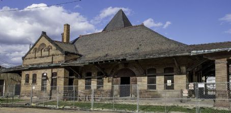 Coraopolis station