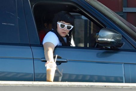 Amanda Bynes – Seen at Jack in The Box drive-thru and an Urgent Cafe in Los Angeles