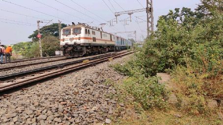 Howrah - Patna Jan Shatabdi Express