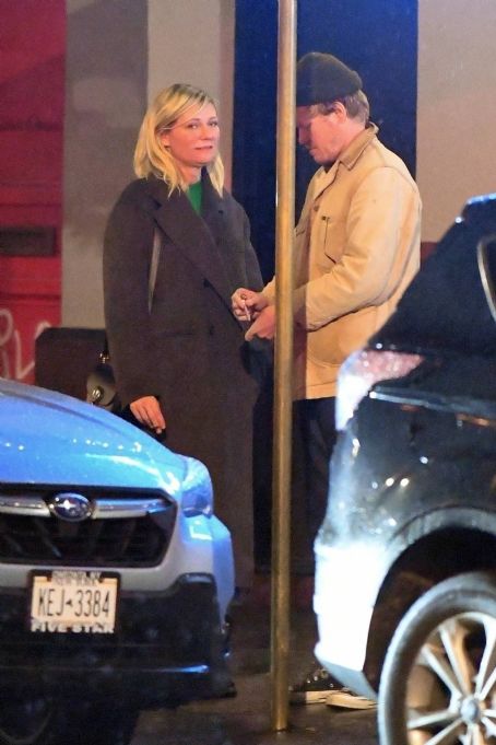 Who is Kirsten Dunst dating? Kirsten Dunst boyfriend, husband