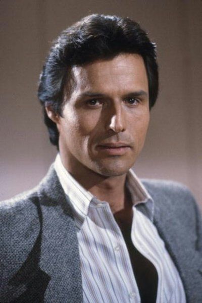 Dynasty 1981 TV Series - Michael Nader