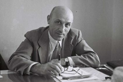 Mordechai Namir